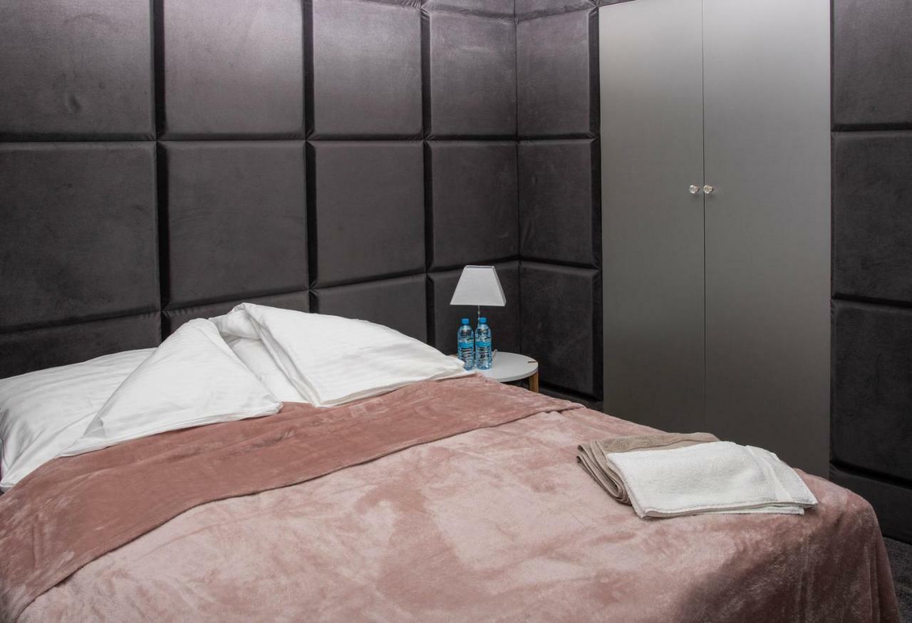 Apartamenty Centrum- Kochanowskiego -Dawniej Two-Bedroom Apartment Zielona Góra Eksteriør billede
