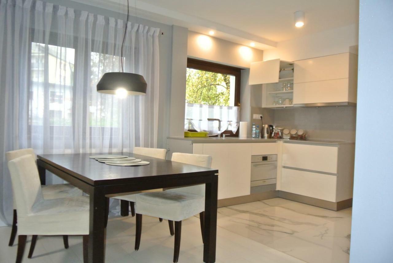 Apartamenty Centrum- Kochanowskiego -Dawniej Two-Bedroom Apartment Zielona Góra Eksteriør billede