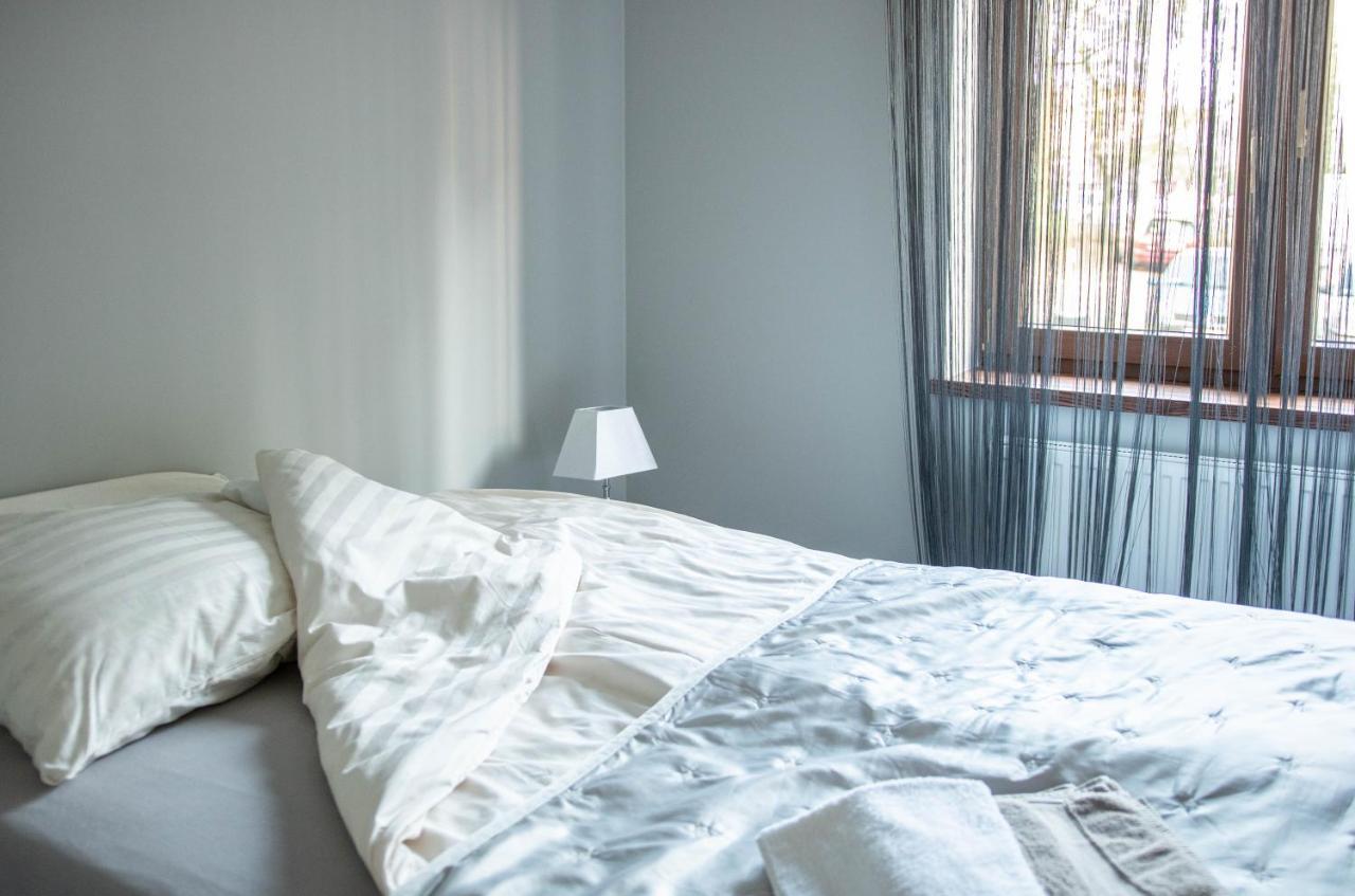 Apartamenty Centrum- Kochanowskiego -Dawniej Two-Bedroom Apartment Zielona Góra Eksteriør billede